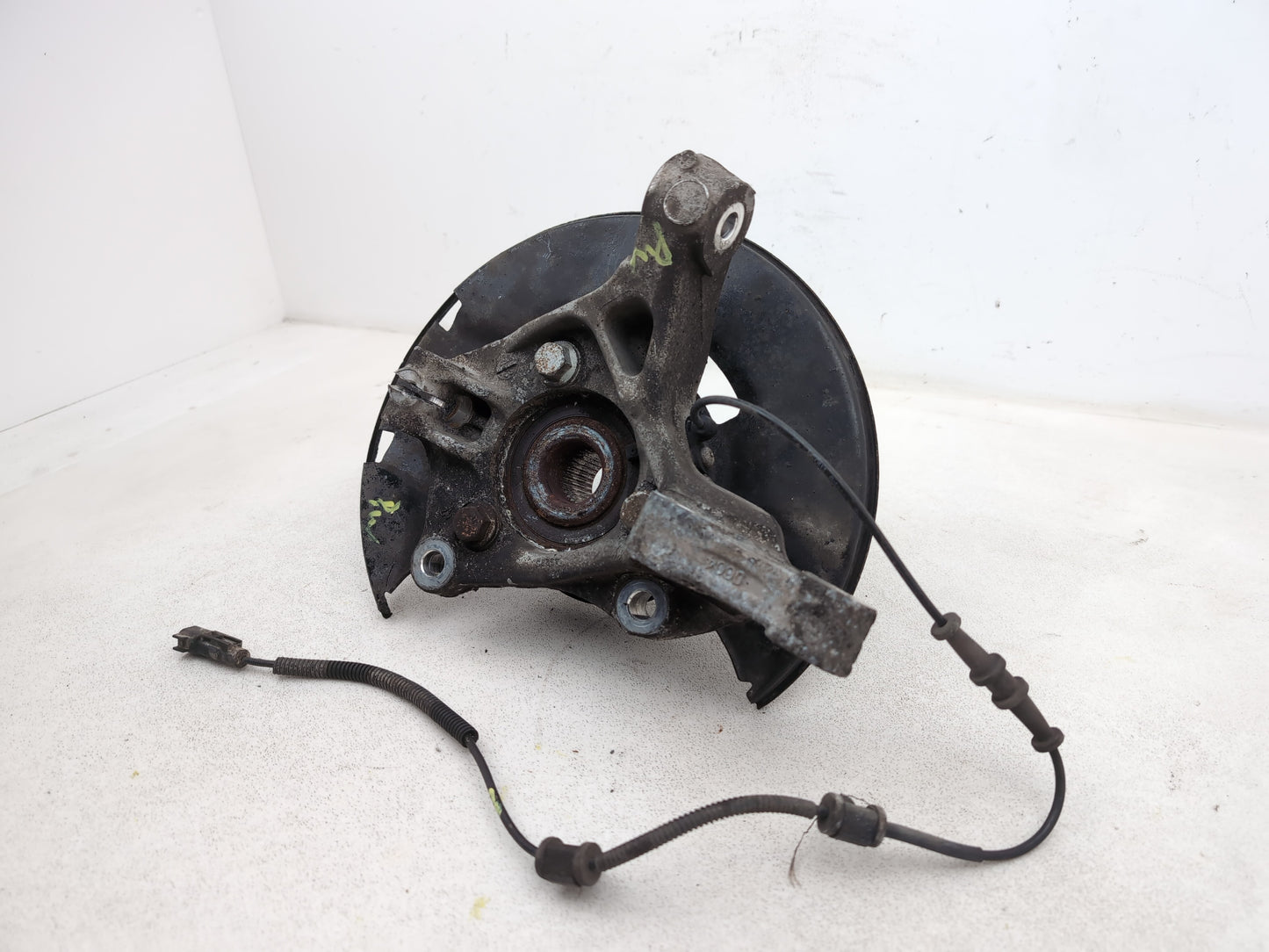Wheel Hub Front RH 2