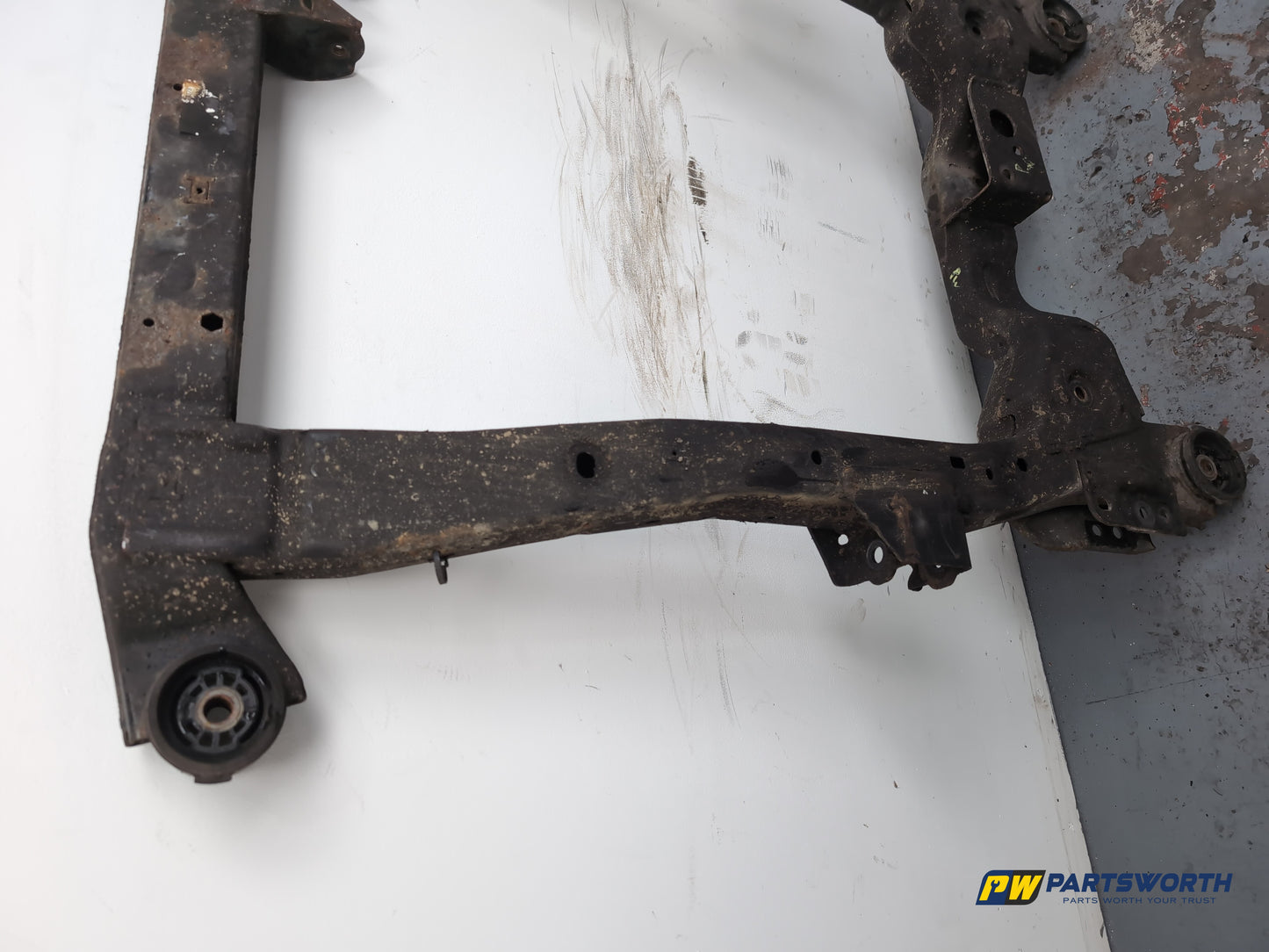 Subframe Front 8