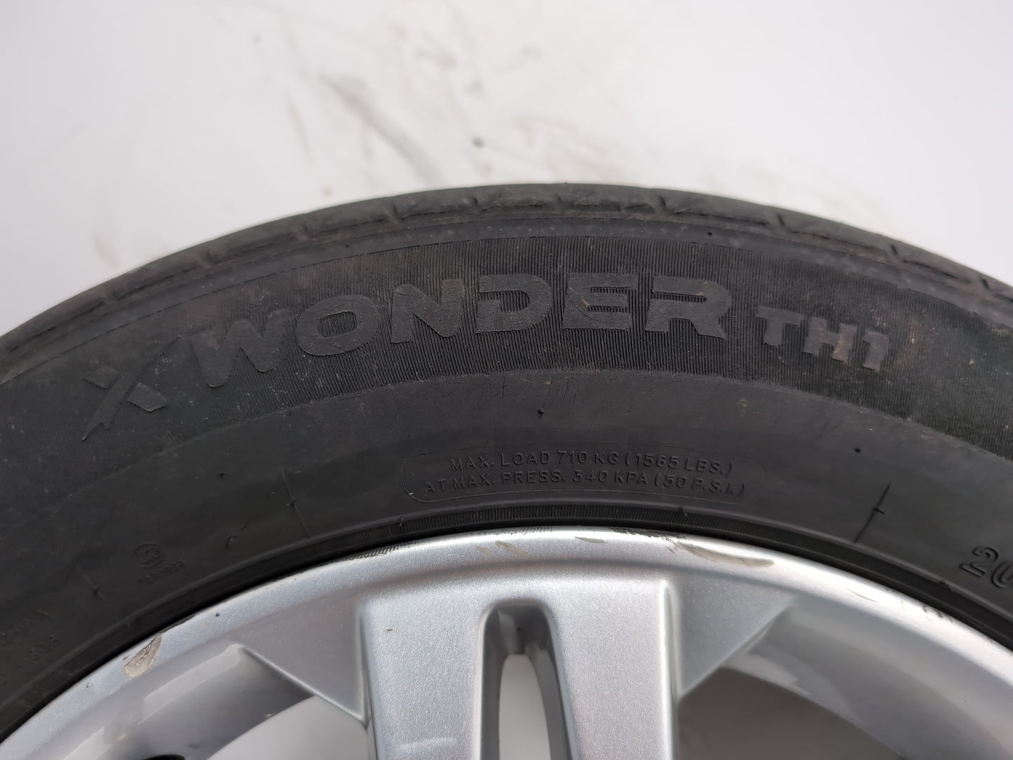 Ford Galaxy Zetec Tdci Auto Wheel With Tyre 205/60 R16 Am2j1007aa - photo 8
