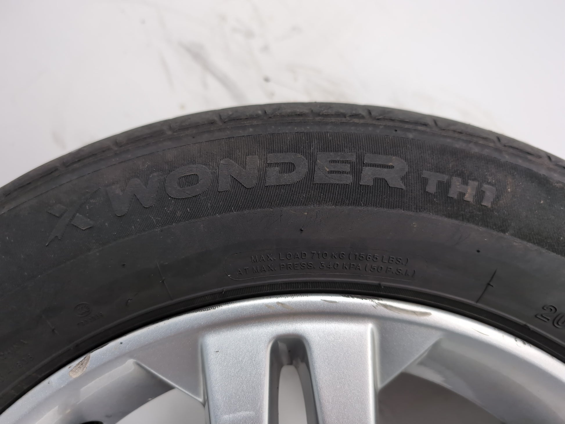 Ford Galaxy Zetec Tdci Auto Wheel With Tyre 205/60 R16 Am2j1007aa - photo 8