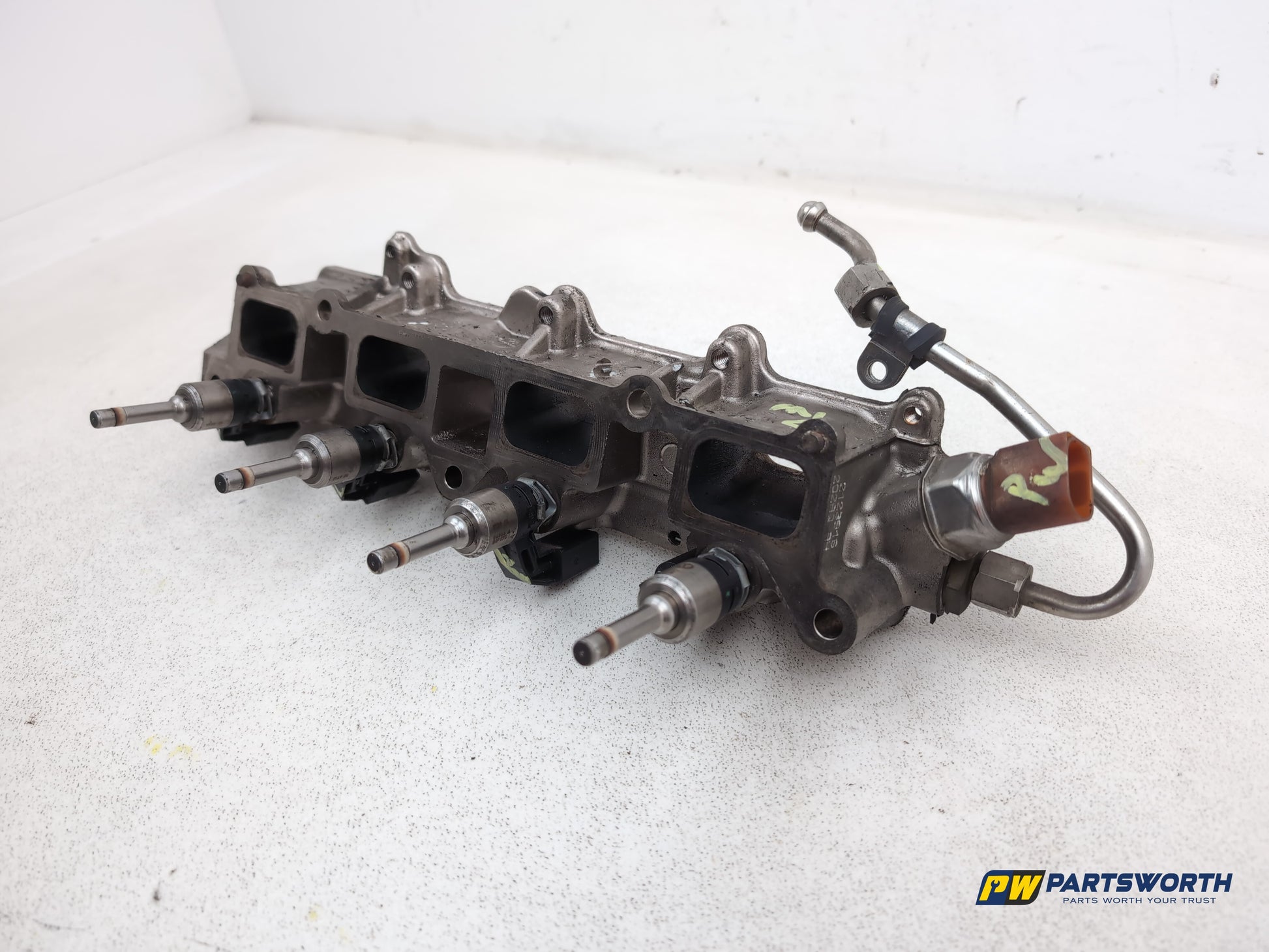 Fuel Rail 2