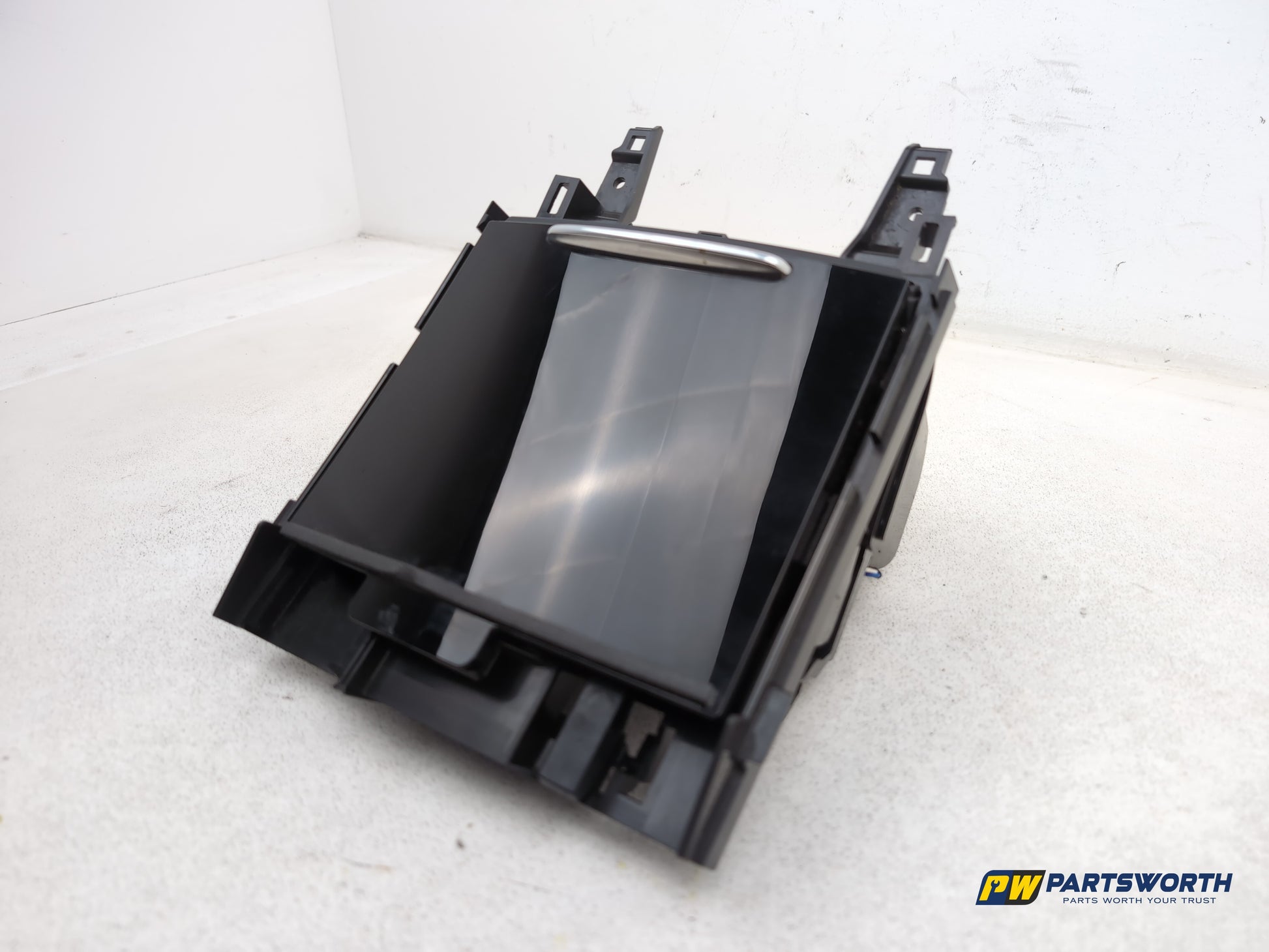 Centre Console Cup Holder 2