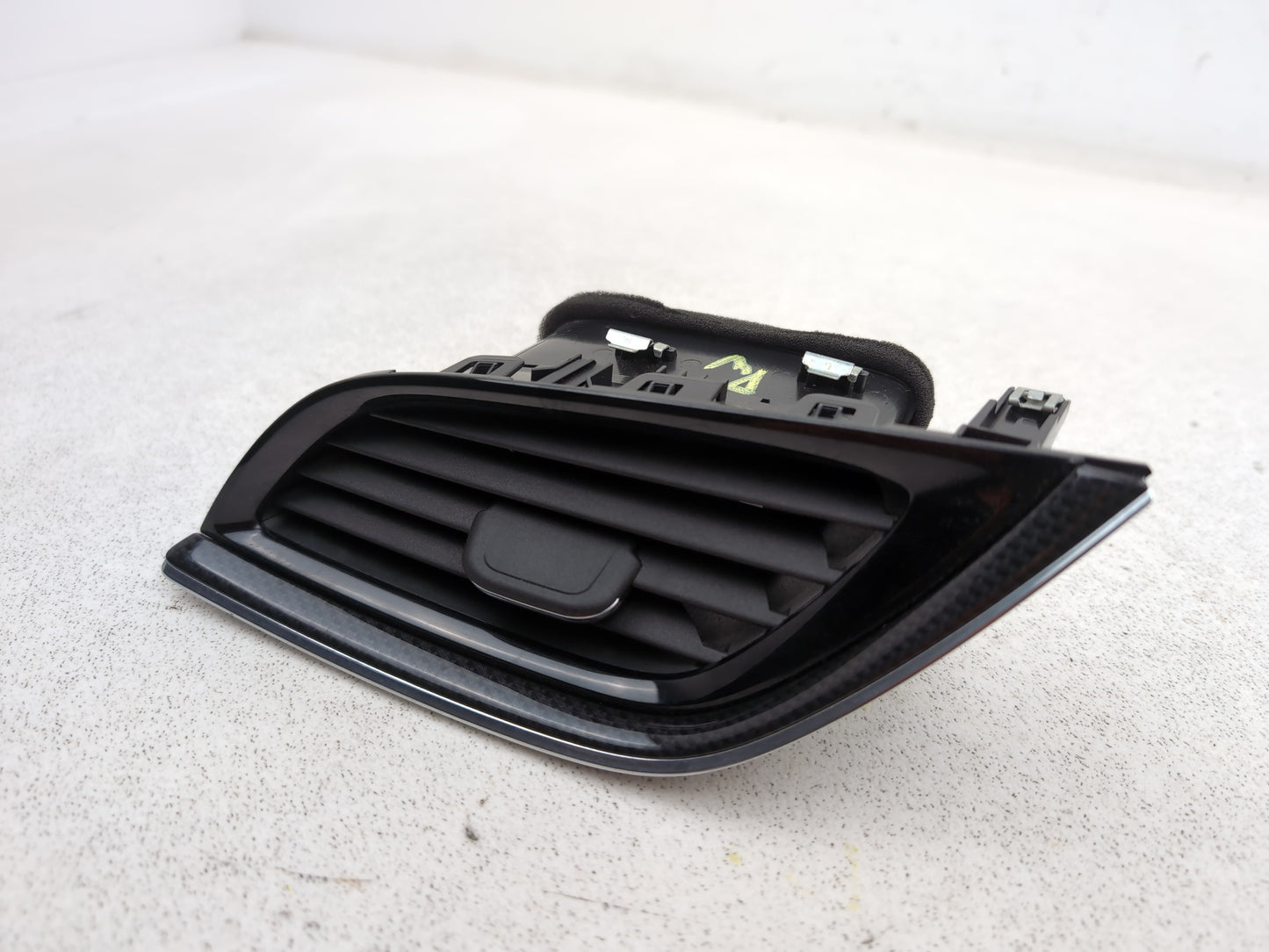 Dashboard Trim With Air Vent  2