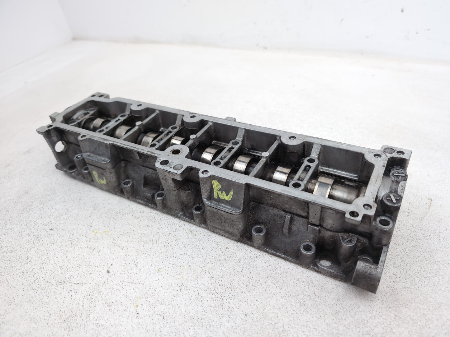 Camshaft Cover  2