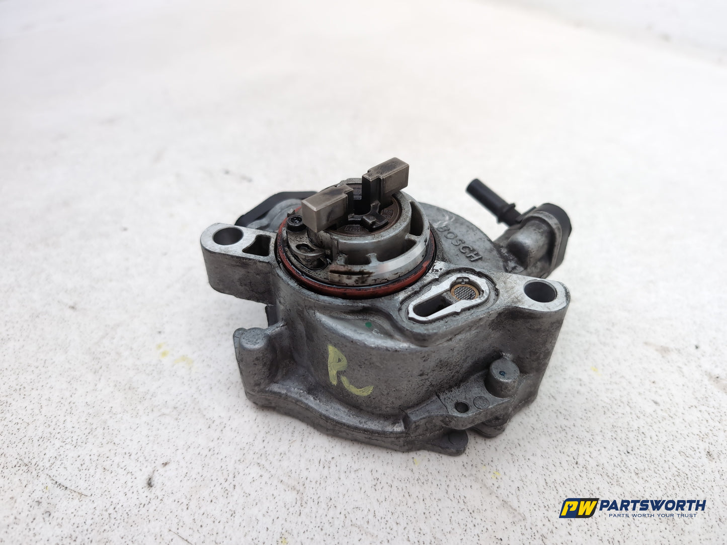 Vacuum Pump  2