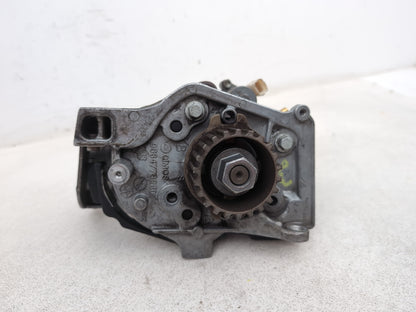 High pressure fuel pump 8