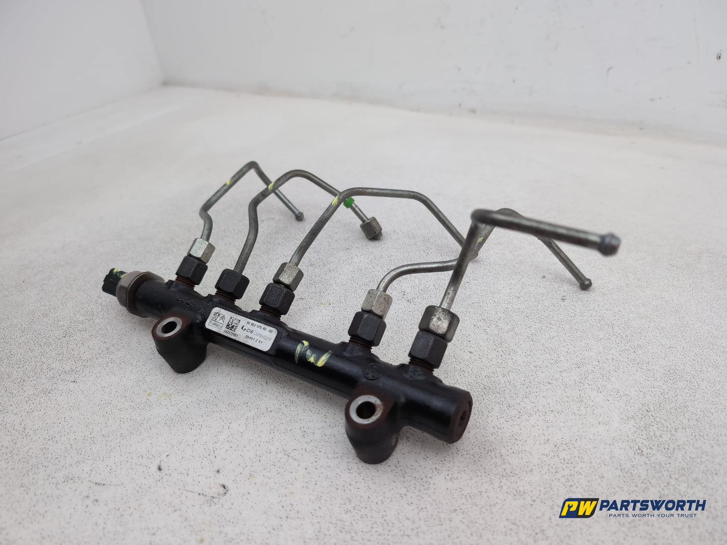 Fuel Rail 2