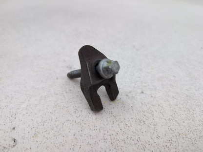 Engine Mounting Bracket 2