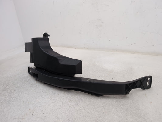 Vauxhall Insignia Sri Vx-Line Nav T D Headlamp Panel Support Bracket Rh 13491383 - photo 2