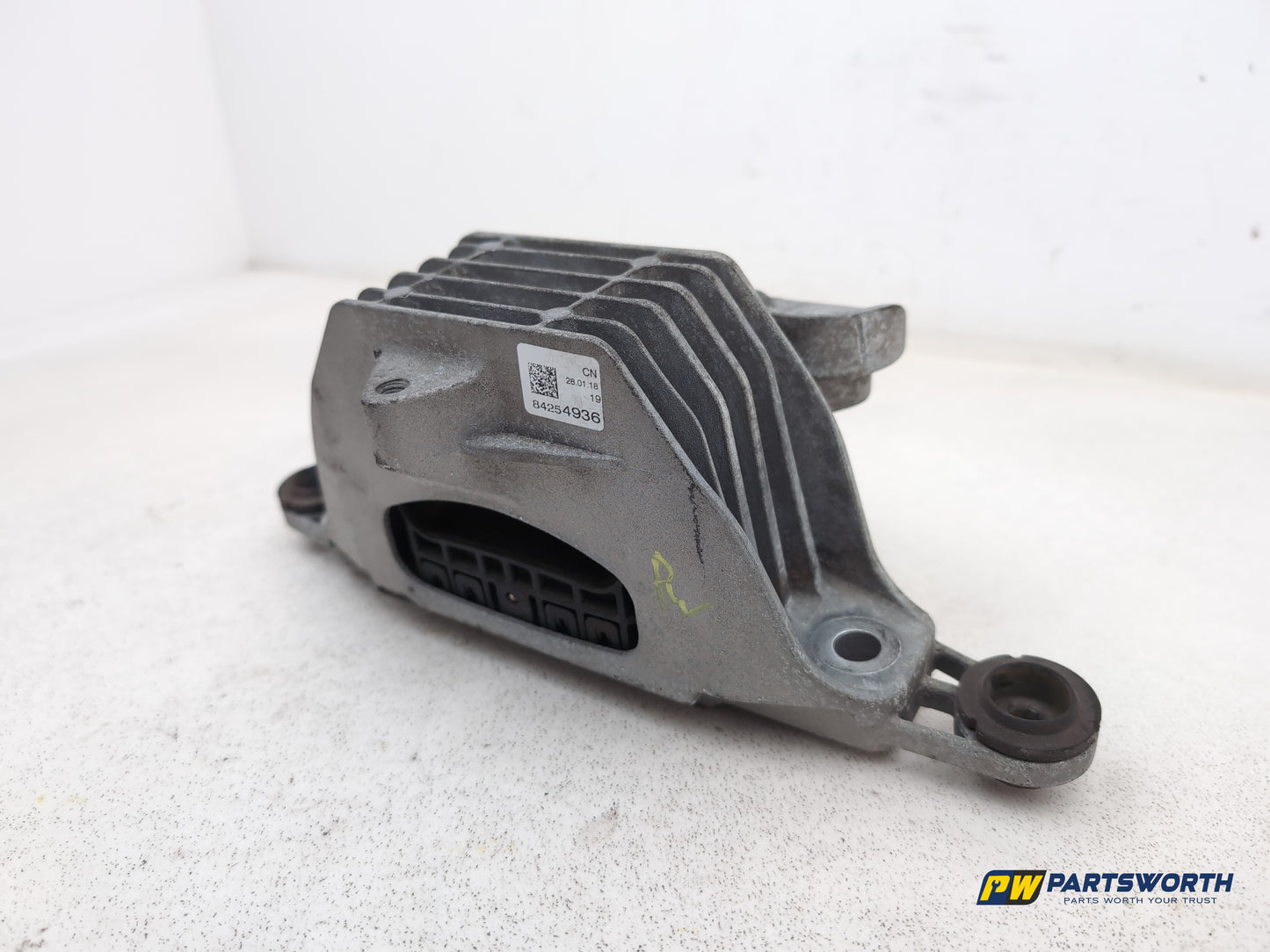 Engine Mounting RH 2