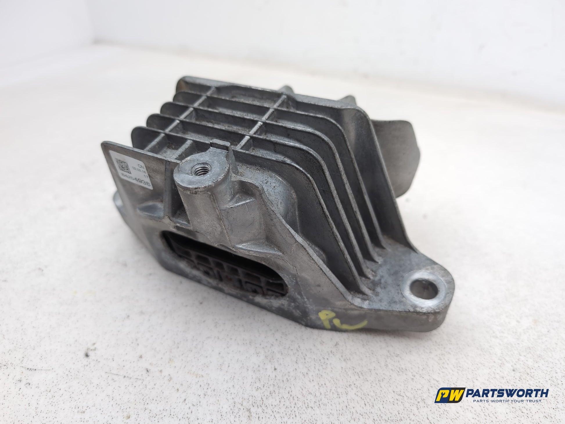 Engine Mounting Bracket 2