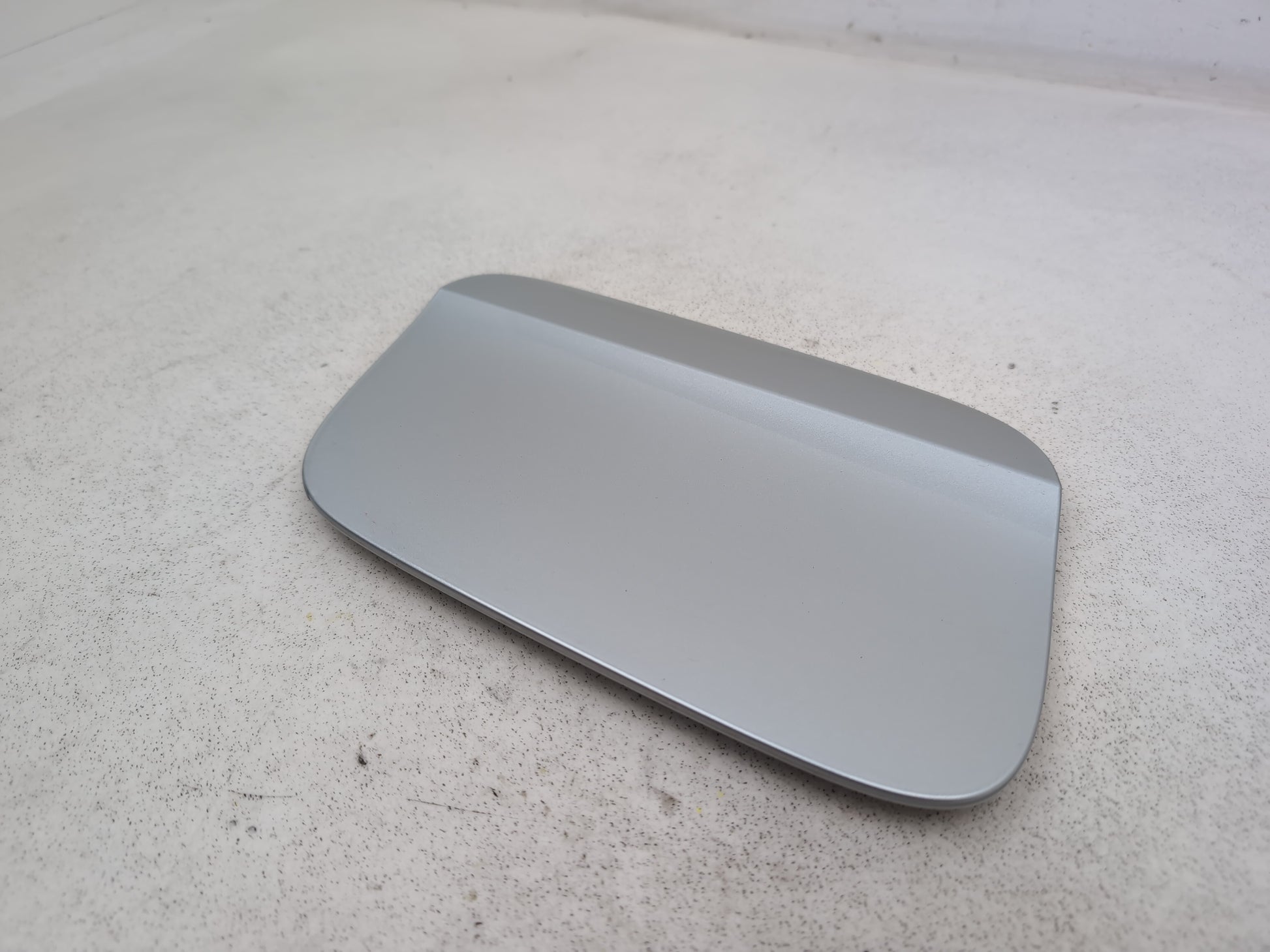 Fuel Filler Flap 2