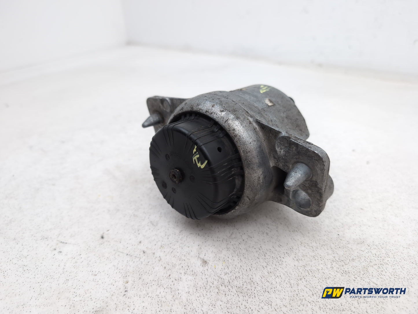 Engine Mounting Bracket 2