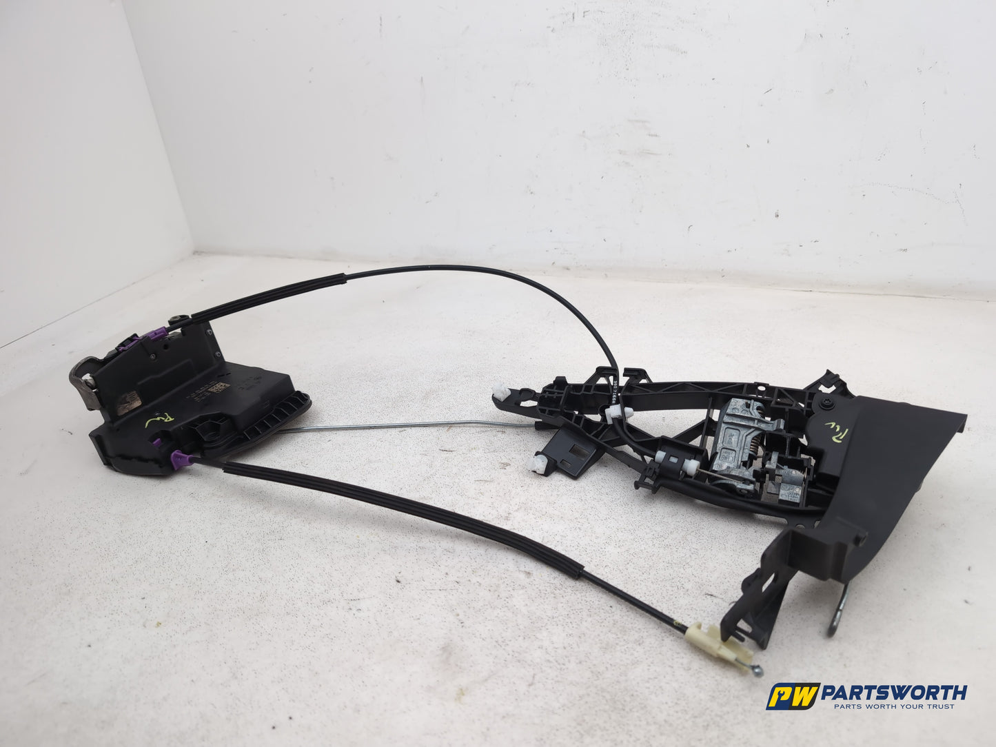 Door Lock Front RH 2