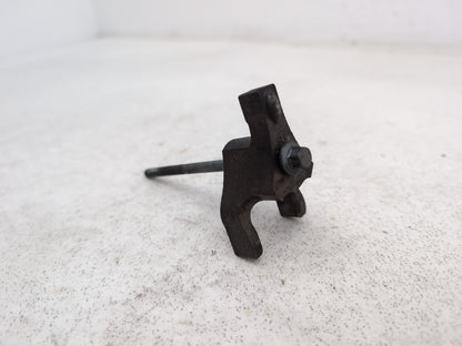 Engine Mounting Bracket 2