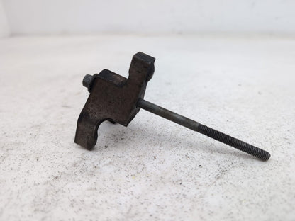 Engine Mounting Bracket 2