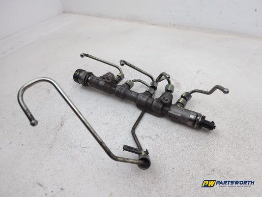 Jaguar Xe Prestige D Auto Fuel Rail 0281006464 2015-2021 - photo 2