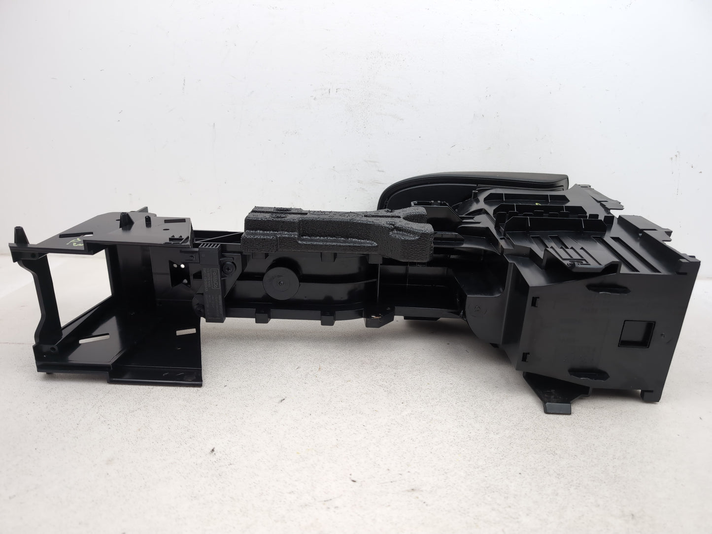 Centre Console Armrest 8