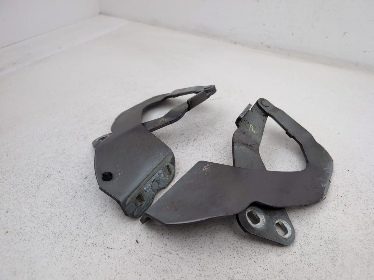 Bonnet Hinge LH 2
