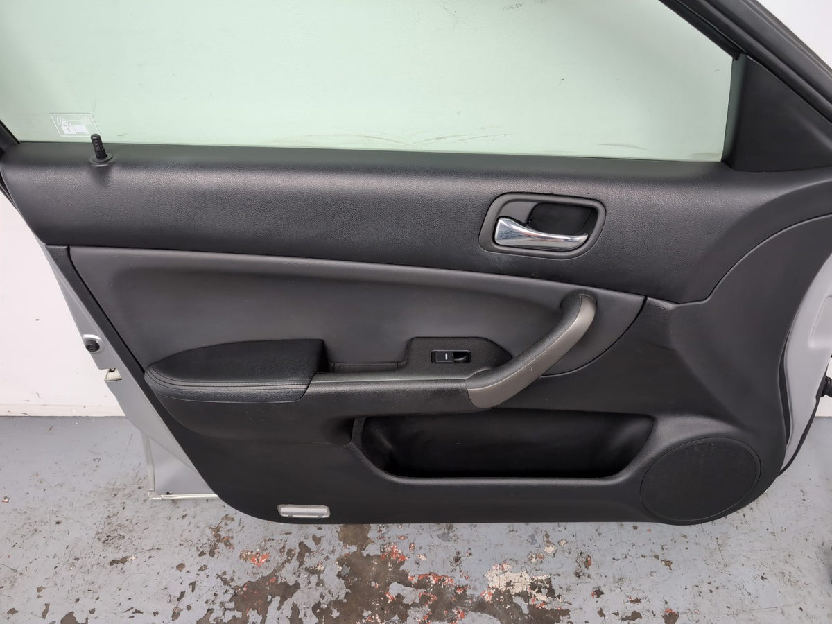 Door Front LH 8