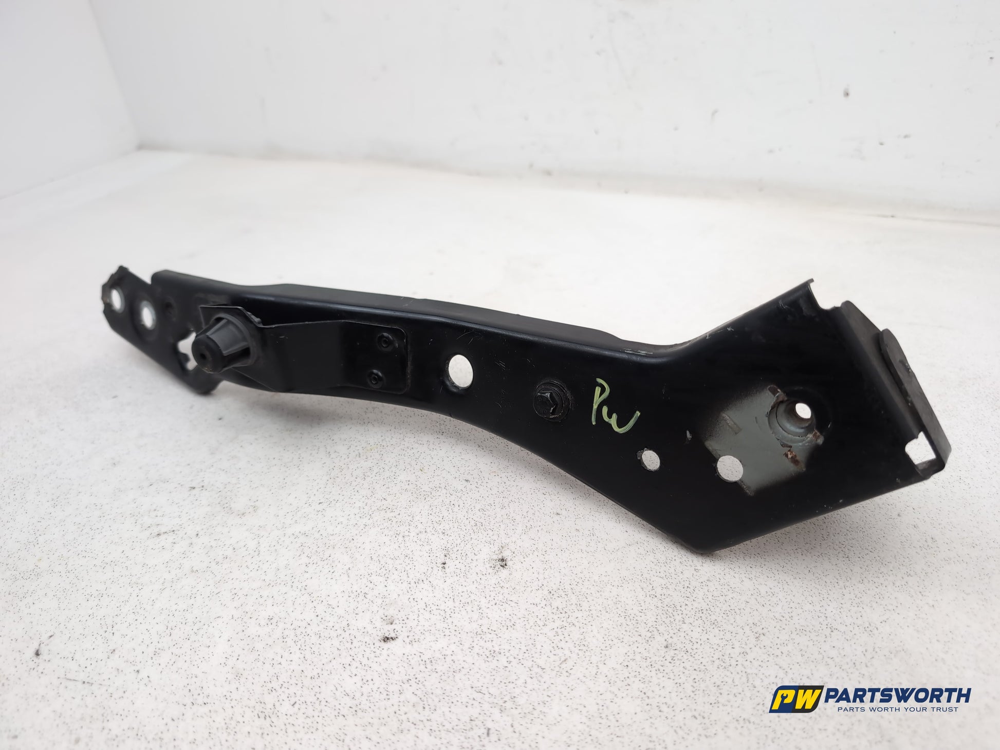 Renault Megane Expression Vvt Driver Side Rh Front Slam Panel Bracket 6251206d - photo 2