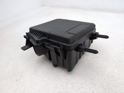 Renault Megane Expression Vvt 110 Fuse Box Cover Housing 284b10002r 2008-2015 - photo 2