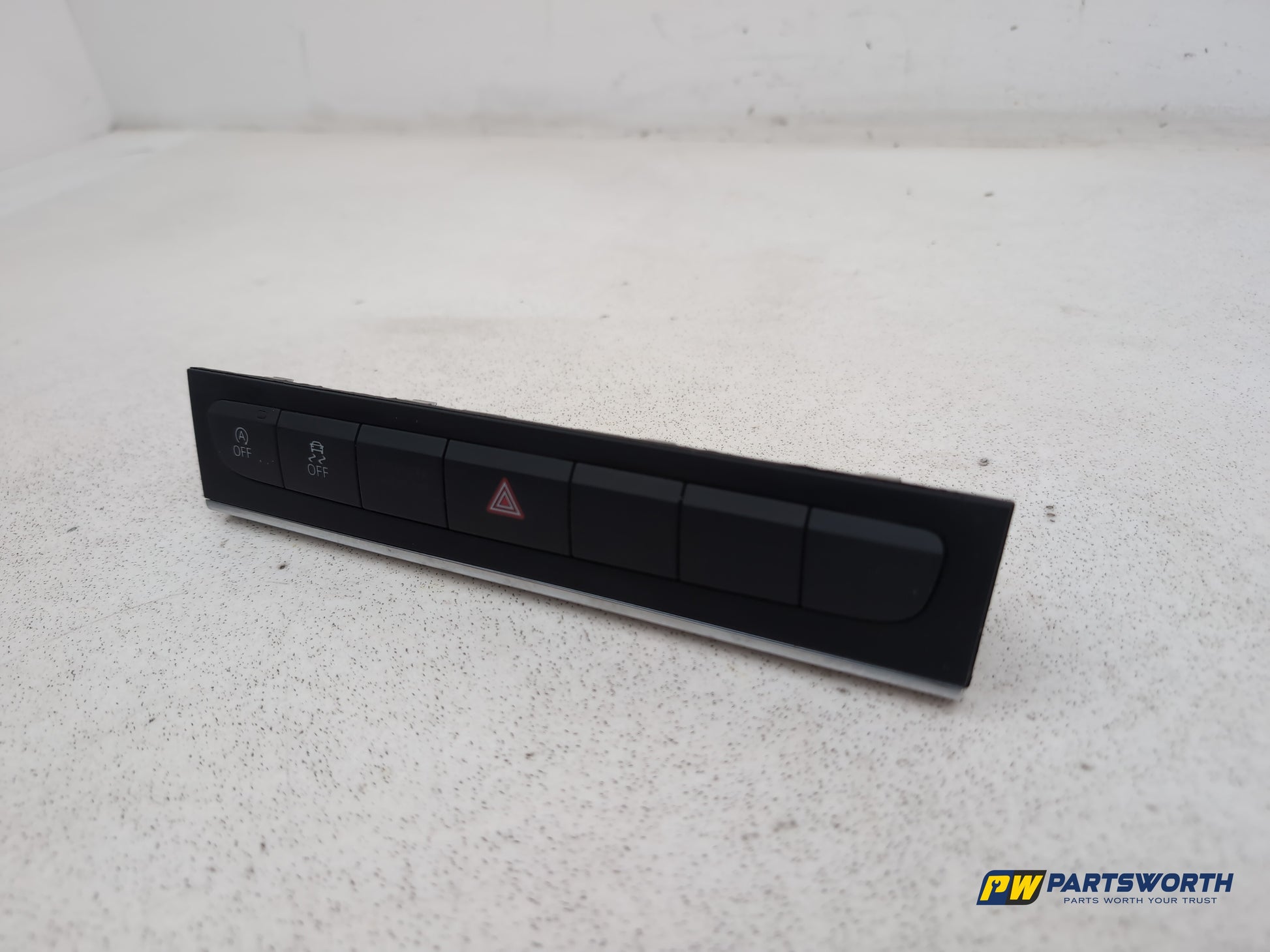 Audi A3 Sport Tfsi Hazard Lights Switch 8p0927137ap 2003-2012 - photo 2