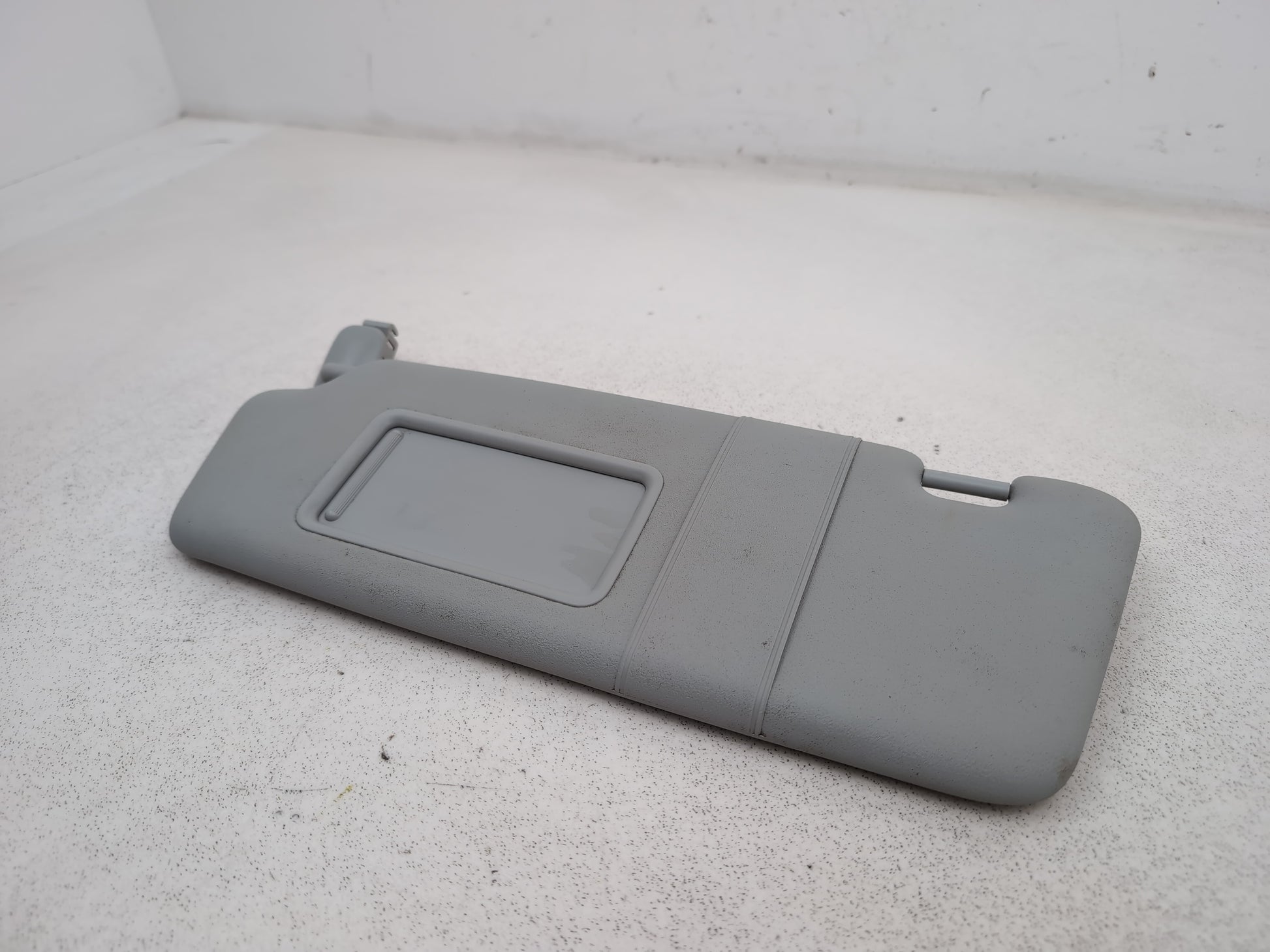 Audi A3 Sport Tfsi Sun Visor Lh Passenger Side 2003-2012 - photo 2