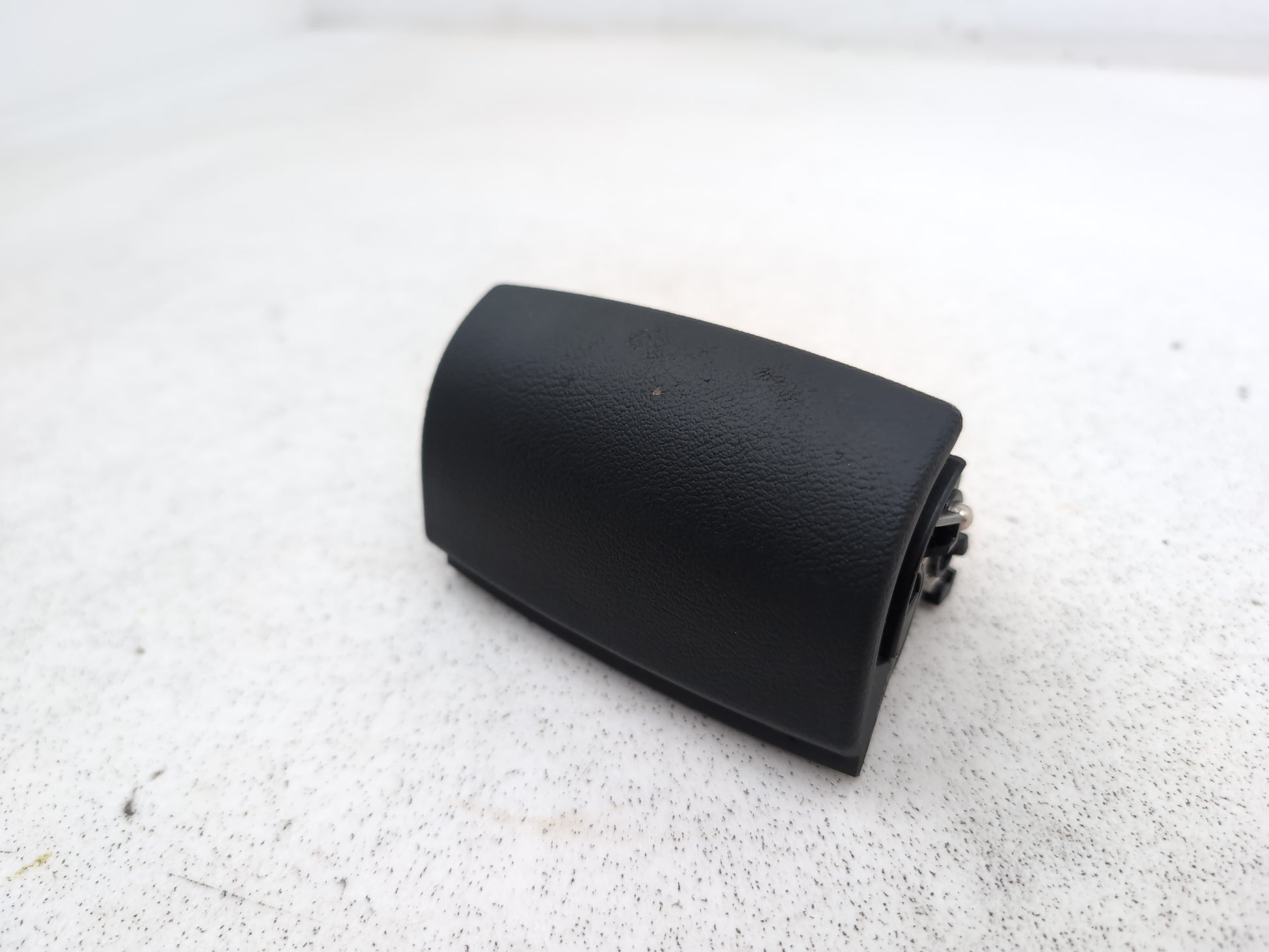 Audi A3 Sport Tfsi Ashtray Centre Console Rear 8p0857961 2003-2012 - photo 2