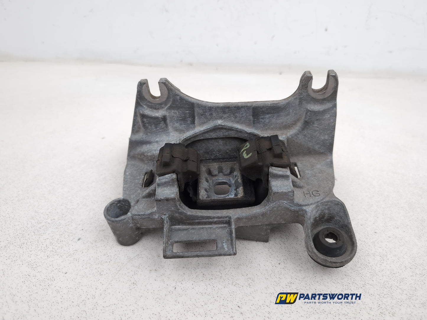Renault Megane Expression Vvt 110 Engine Mounting Bracket 2008-2015