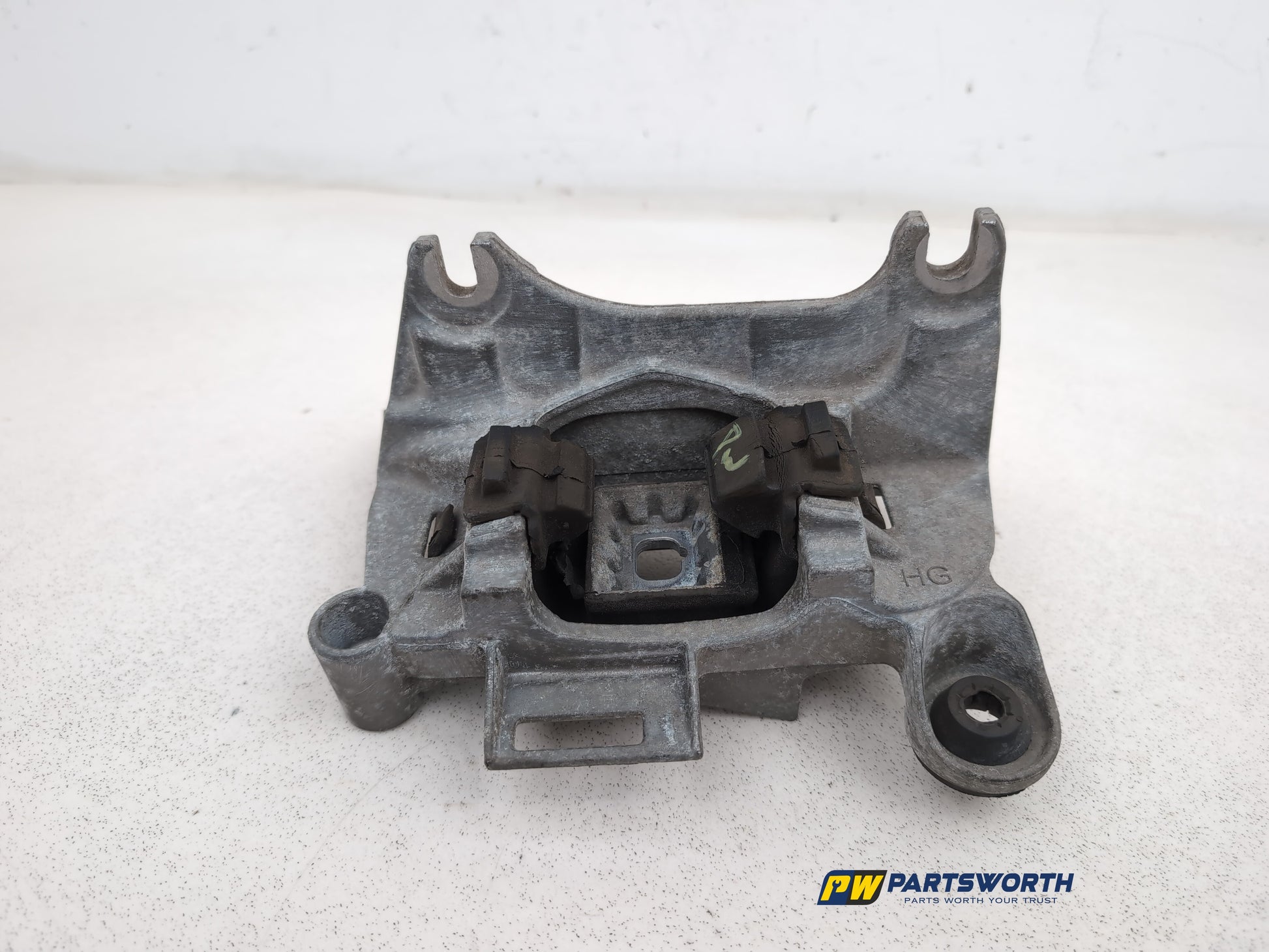 Renault Megane Expression Vvt 110 Engine Mounting Bracket 2008-2015