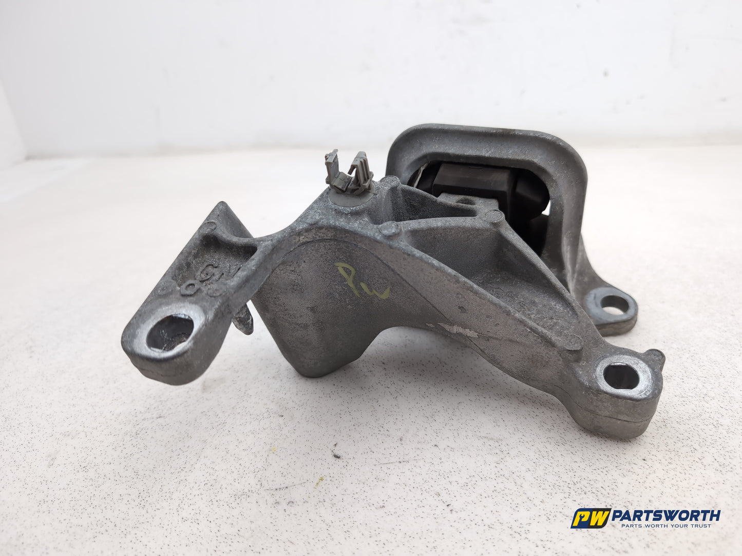 Renault Megane Expression Vvt 110 Engine Mounting Rh Driver Side 2008-2015 - photo 2