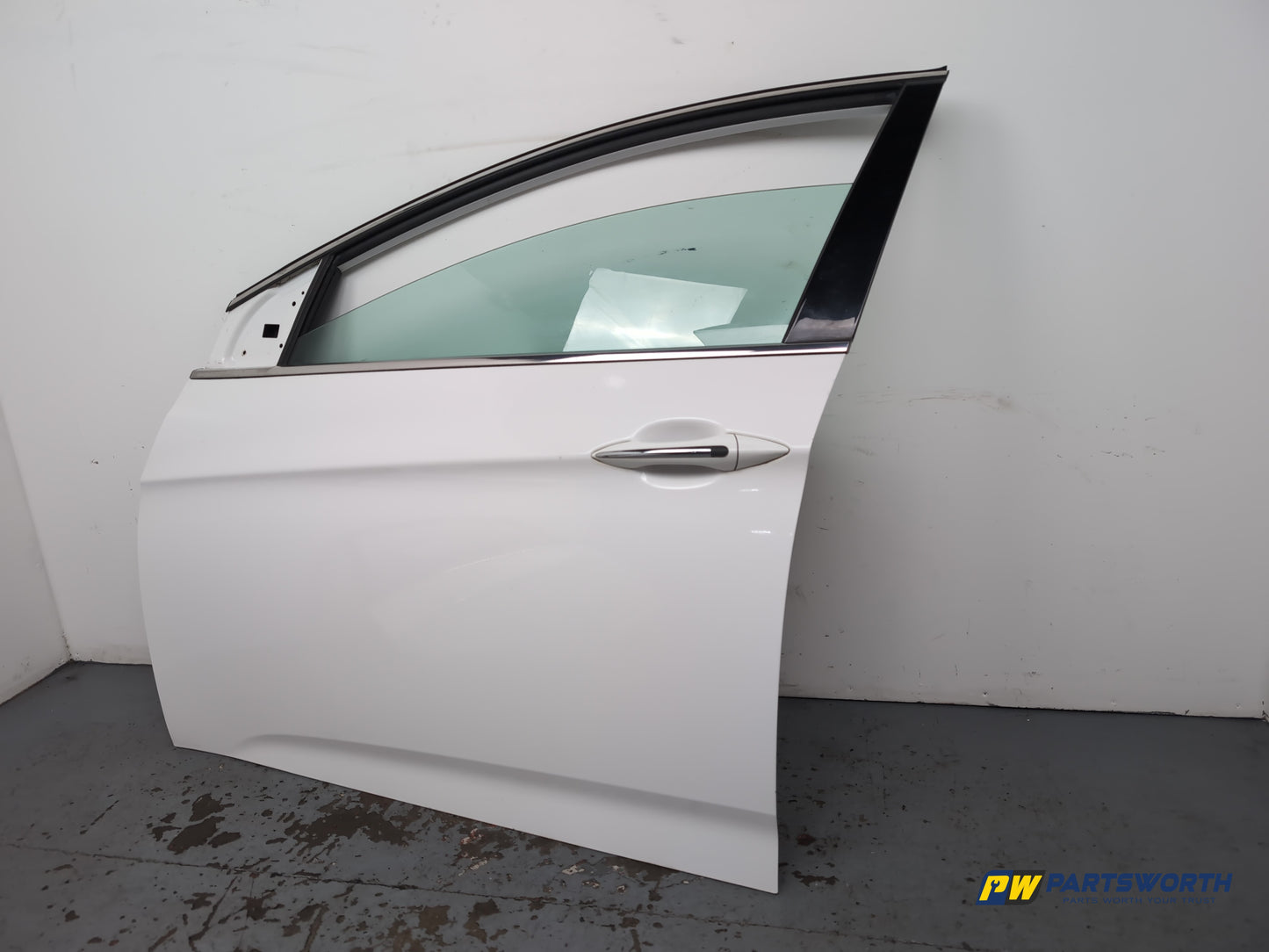 Hyundai I40 Vf Saloon/Estate Door Front Lh Passenger Side White Pw6 2011-2019 - photo 2