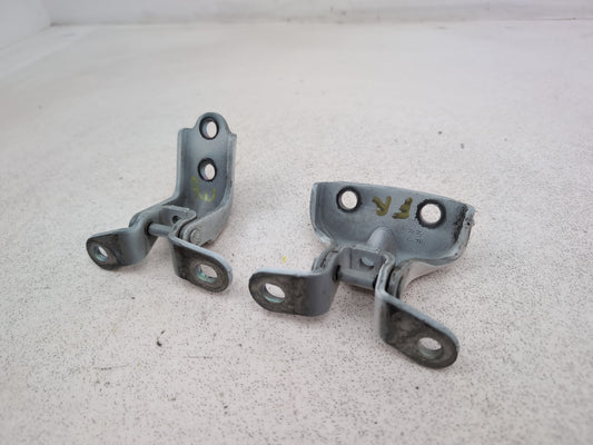 Hyundai I40 Style Crdi Rh Front Door Hinge Pair Driver Side 2011-2019 - photo 2