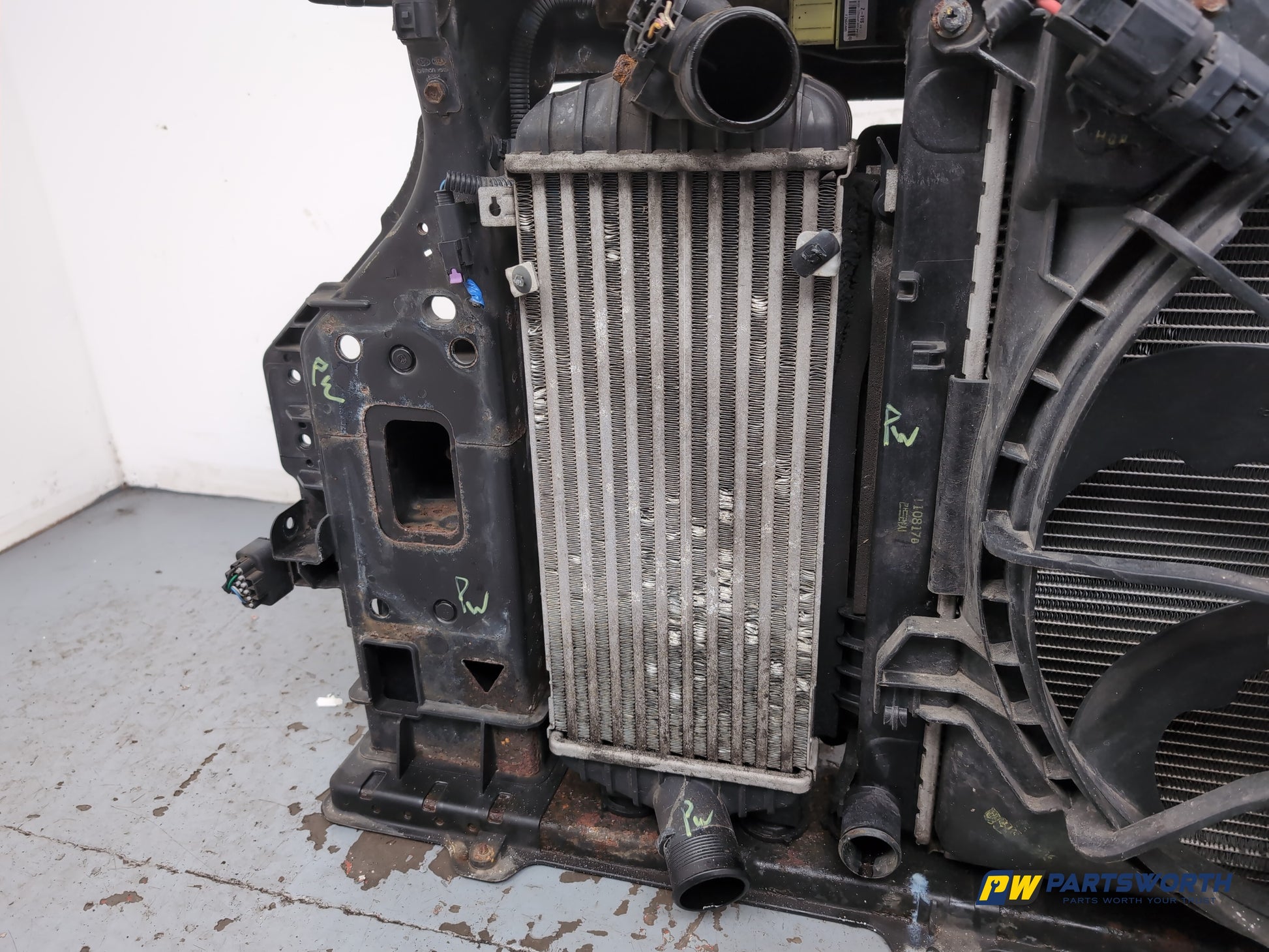 Hyundai I40 Style Crdi Radiator Slam Panel Pack 2011-2019 - photo 8