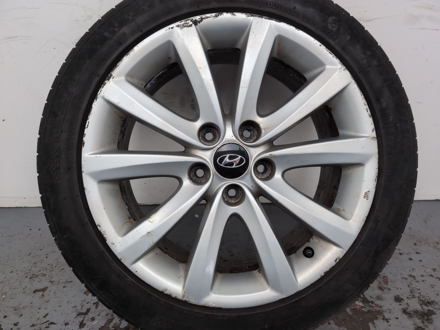 Hyundai I40 Style Crdi Wheel With Tyre 215/50 R17 2011-2019 - photo 2