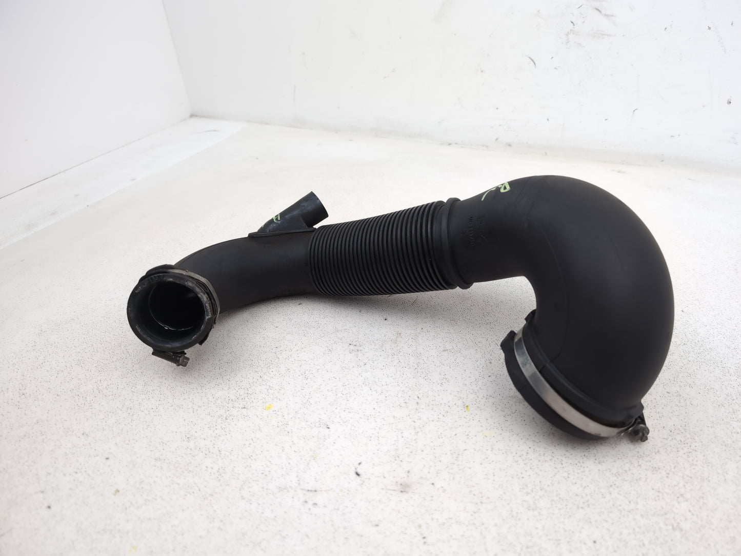 Audi A6 Se Tdi Air Intake Inlet Pipe Hose 4g0129615 2011-2018 - photo 2