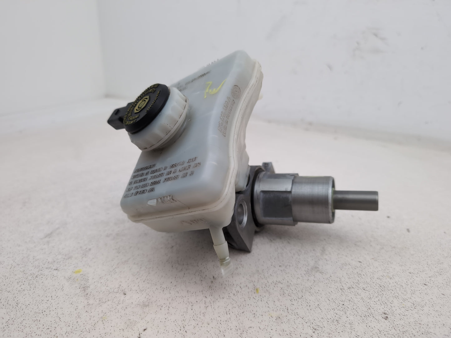 Audi A6 Se Tdi Brake Master Cylinder 2011-2018 - photo 2