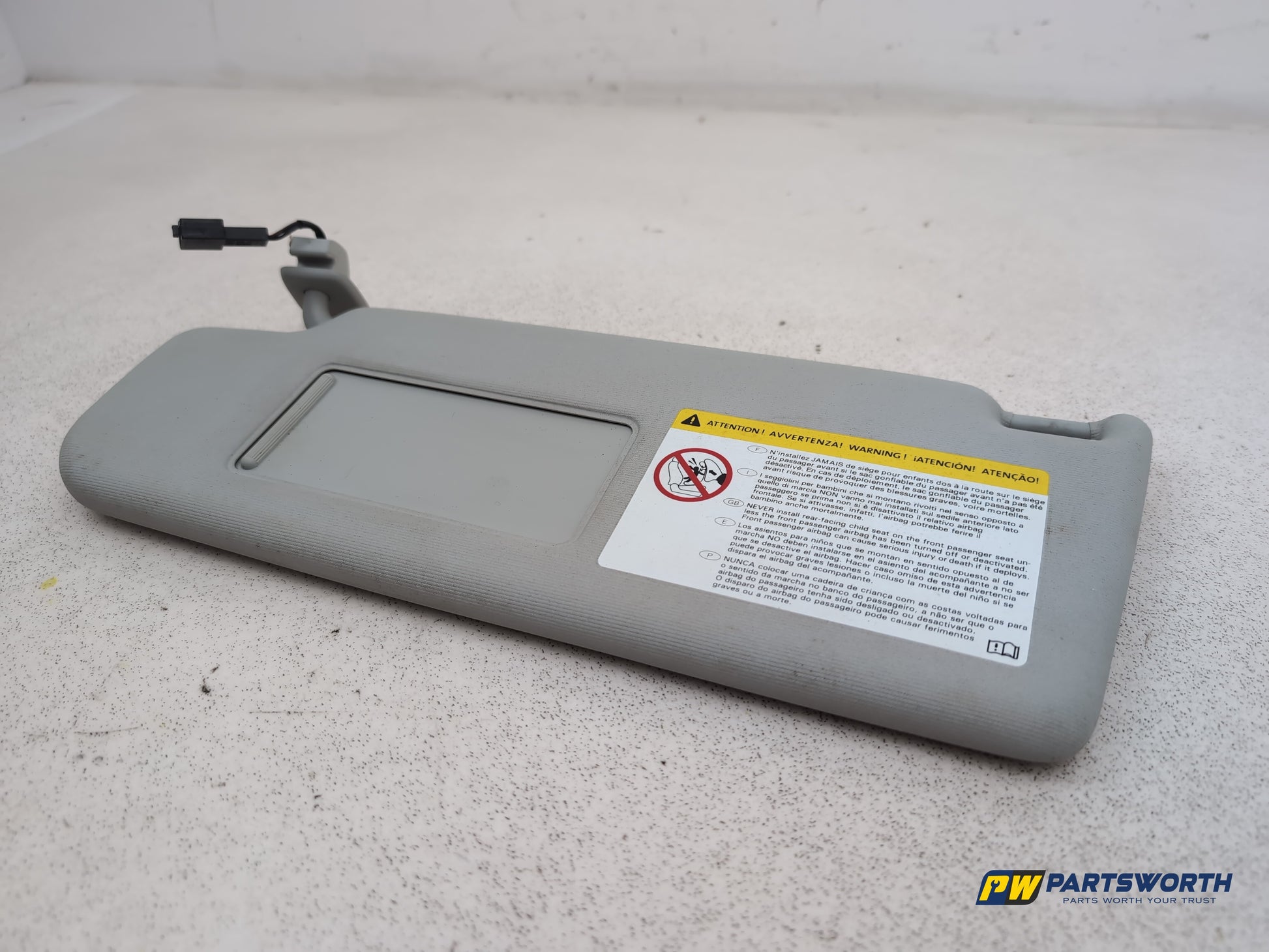 Volkswagen Passat Highline Tdi Blue Tech Sun Visor Lh Passenger Side - photo 2