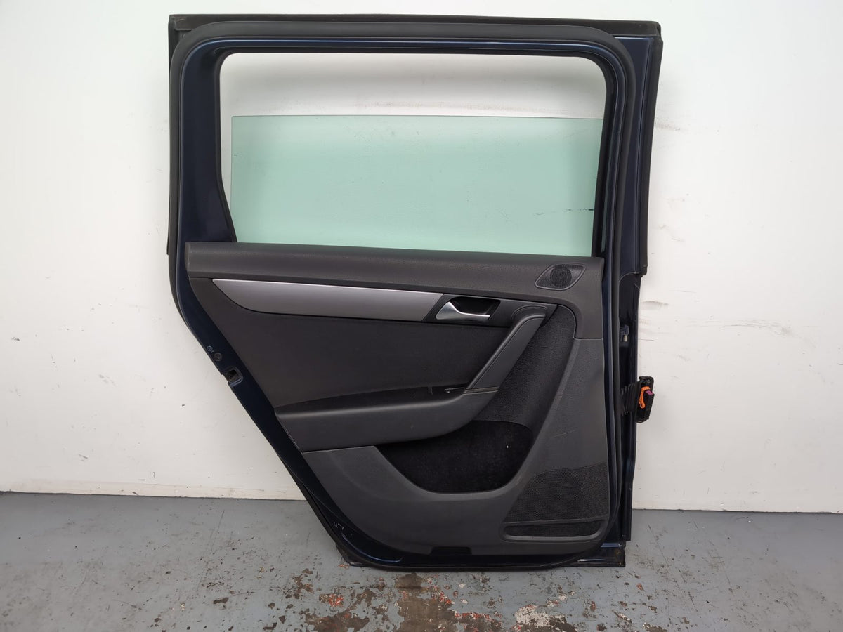 Door Rear LH 8