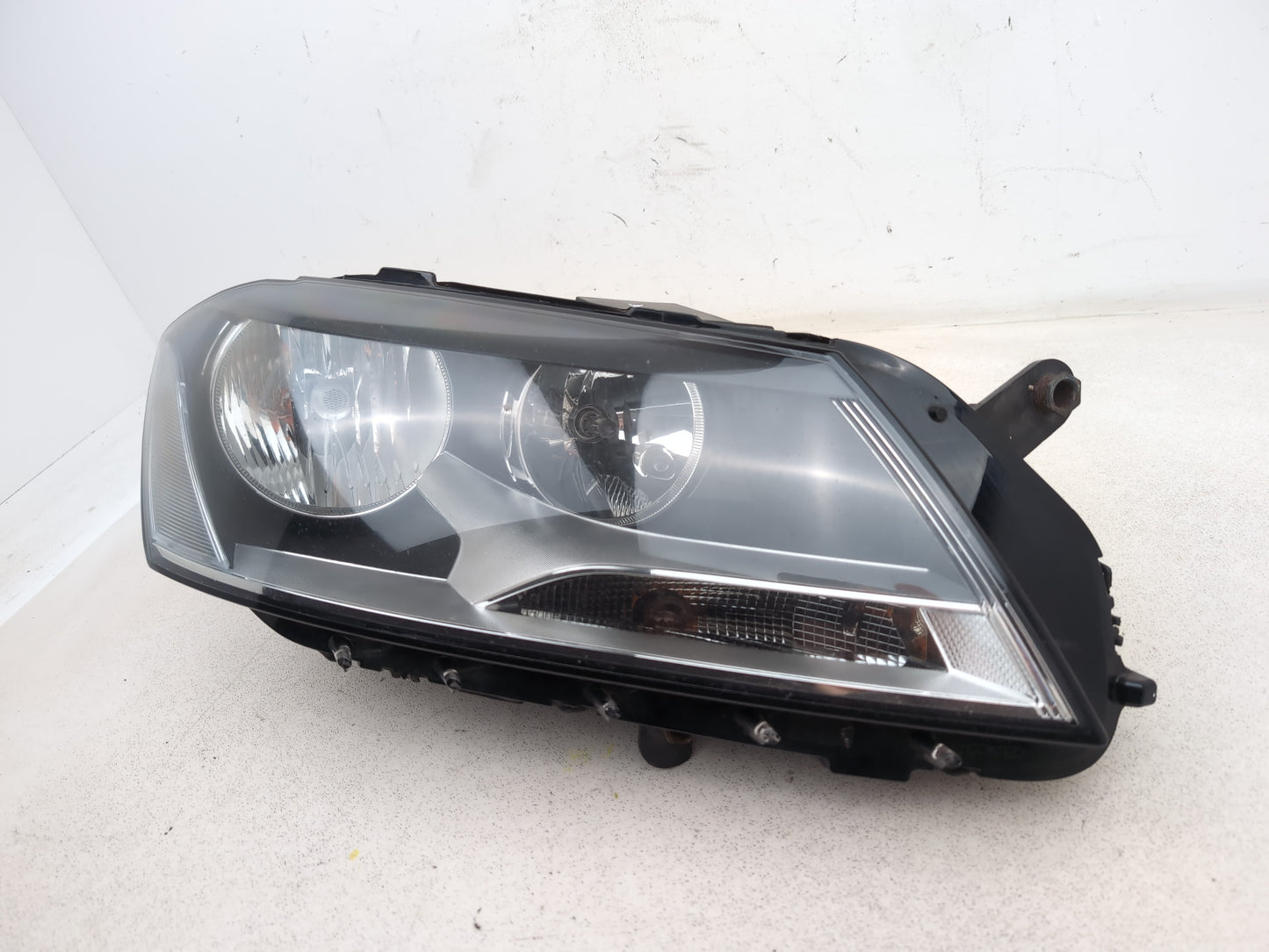 Volkswagen Passat Highline Headlamp Rh Driver Side 3ac941006 2010-2014 - photo 2