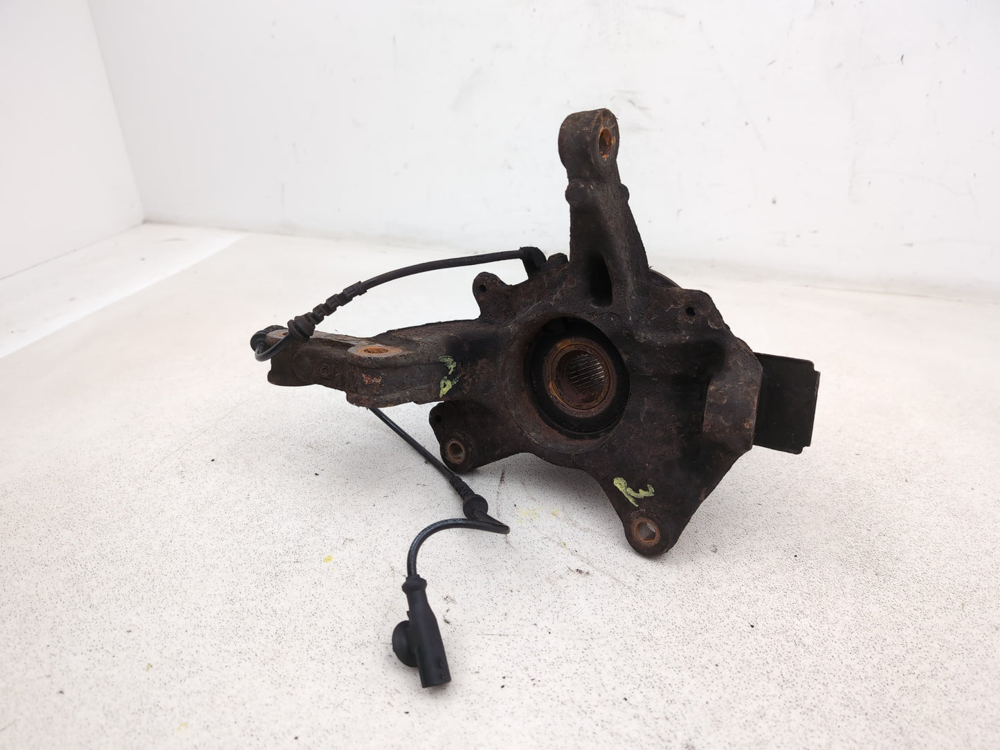 Renault Megane Expression Vvt 110 Wheel Hub Front Rh Driver Side 2008-2015 - photo 2