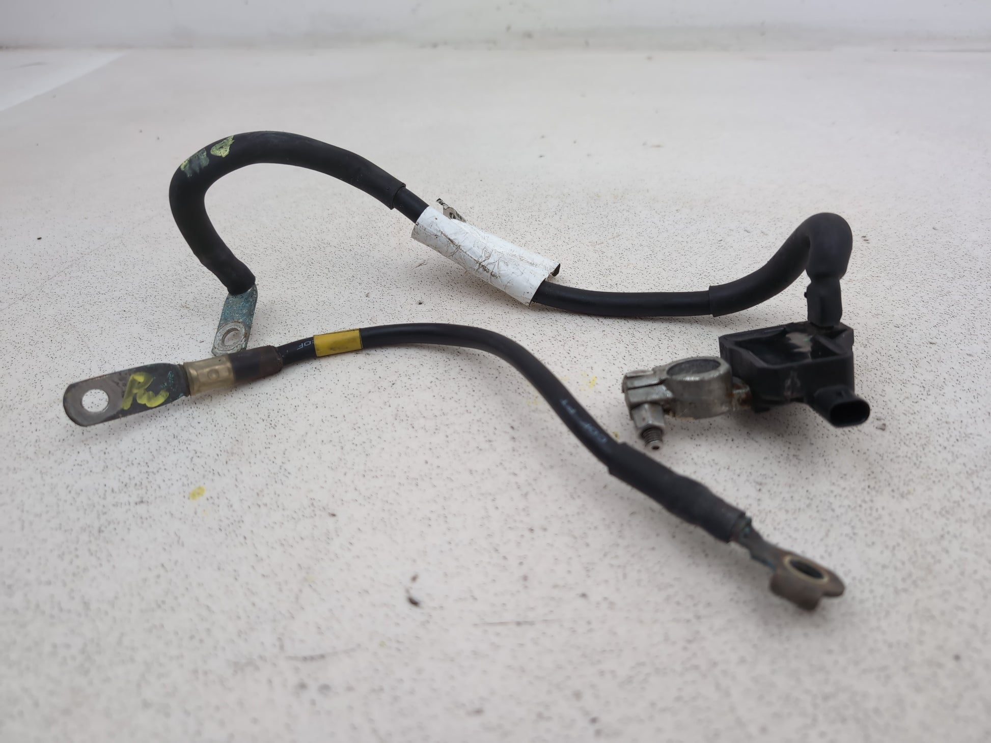 Volkswagen Passat Highline Tdi Blue Tech Negative Battery Cable 1k0971250al - photo 2