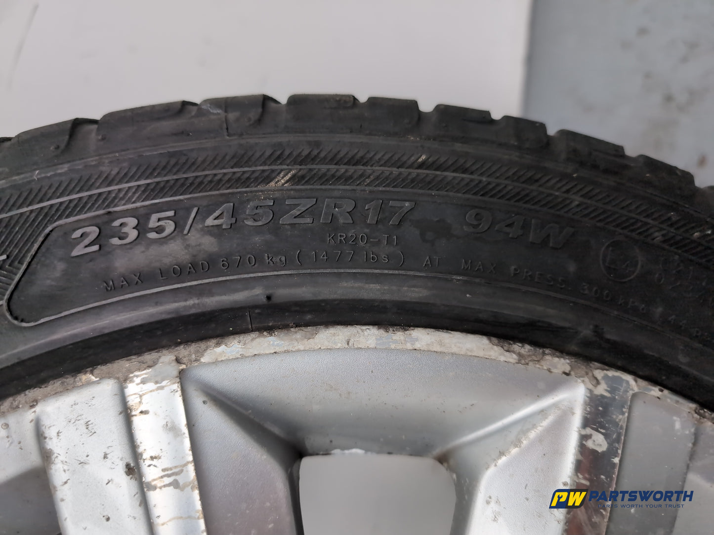 Wheel Road Alloy 8