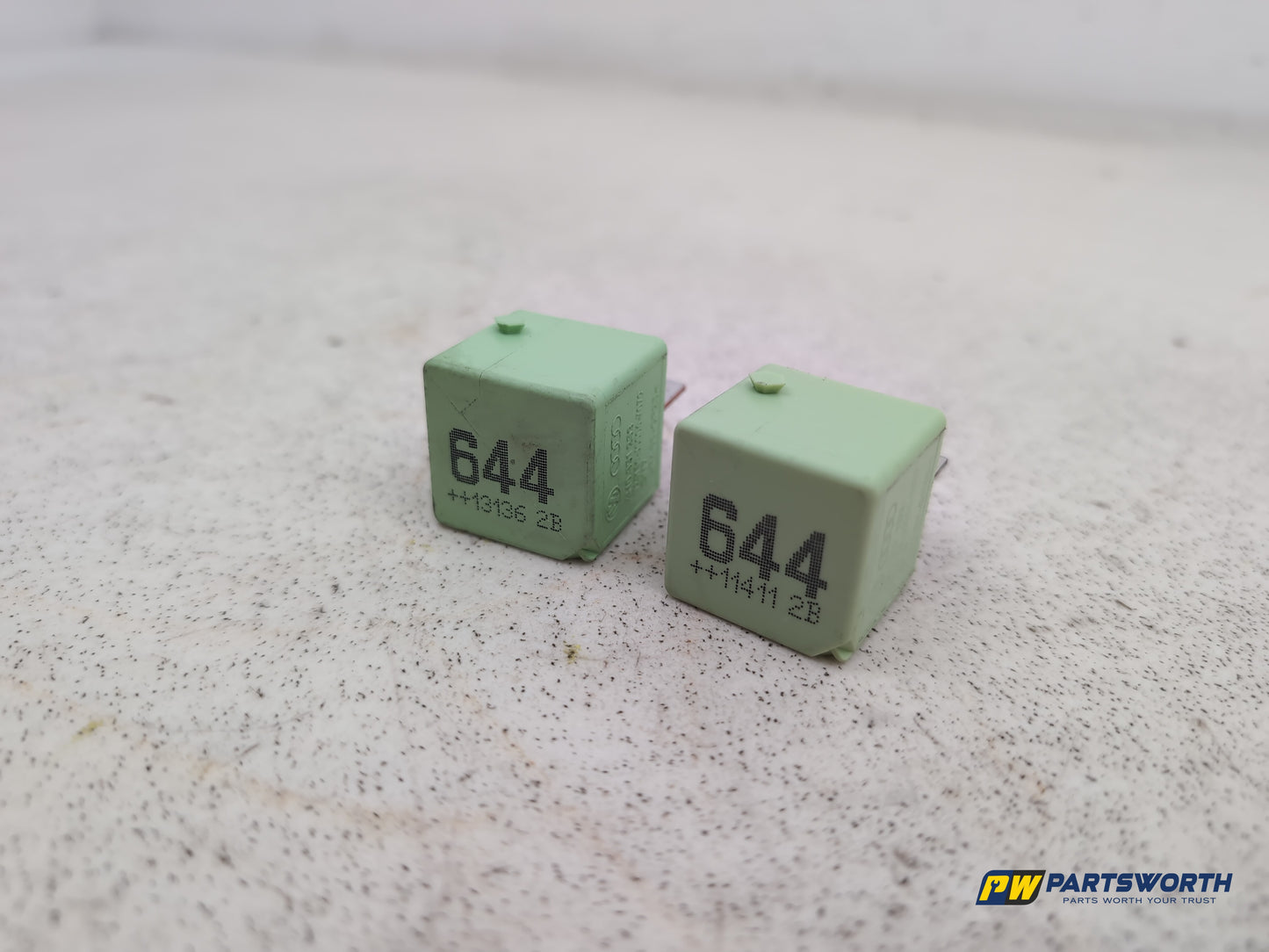 Fuse and Relay Box 1 2