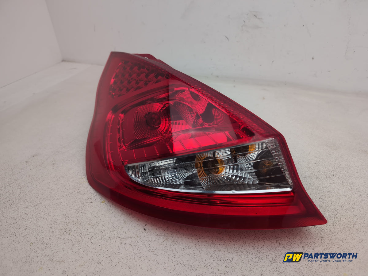 Ford Fiesta Zetec Lamp Assembly Rear Lh Passenger Side 8a6113405a 2012-2017 - photo 2