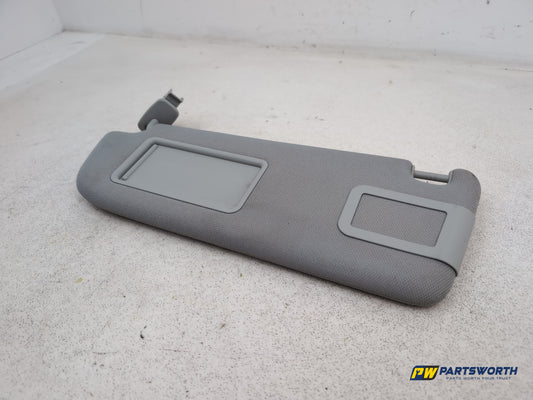 Audi A6 Se Tdi Quattro A Sun Visor Lh Passenger Side 2005-2008 - photo 2