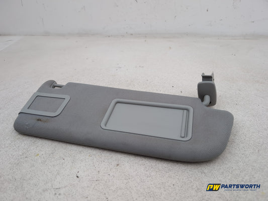 Audi A6 Se Tdi Quattro A Sun Visor Rh Driver Side 2005-2008 - photo 2
