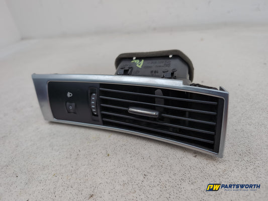 Audi A6 Se Tdi Quattro Driver Side Right Dashboard Air Vent Trim 4f2820902d - photo 2