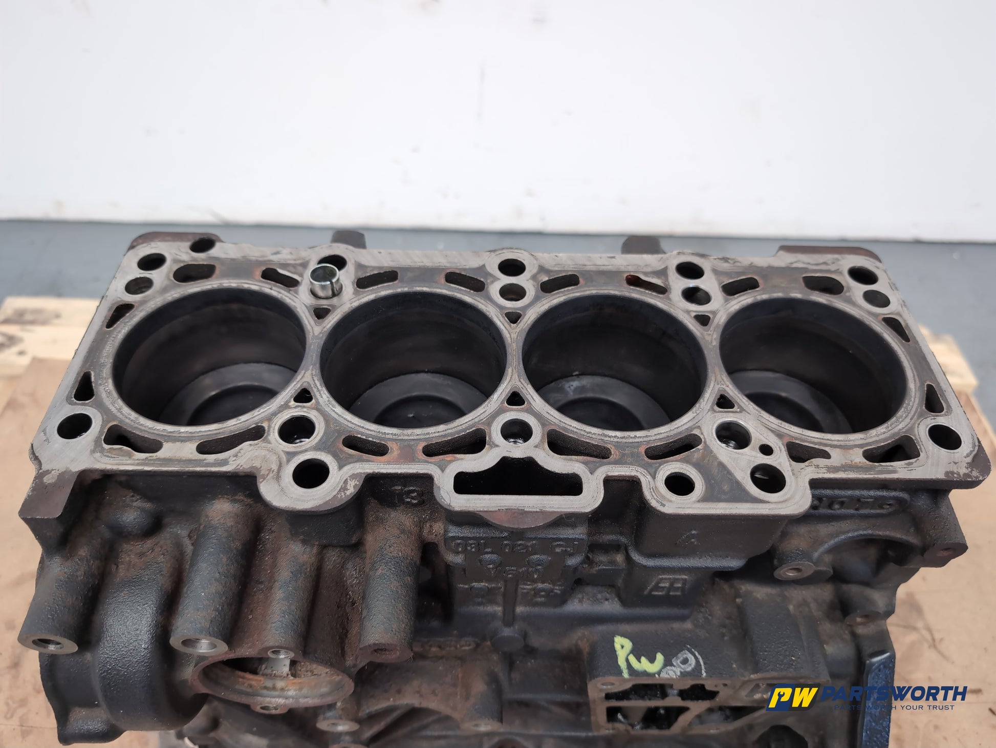 Audi A5 Se Technik Tdi Full Manual Engine Block Cglc 2.0l Diesel 2012-2018 - photo 8